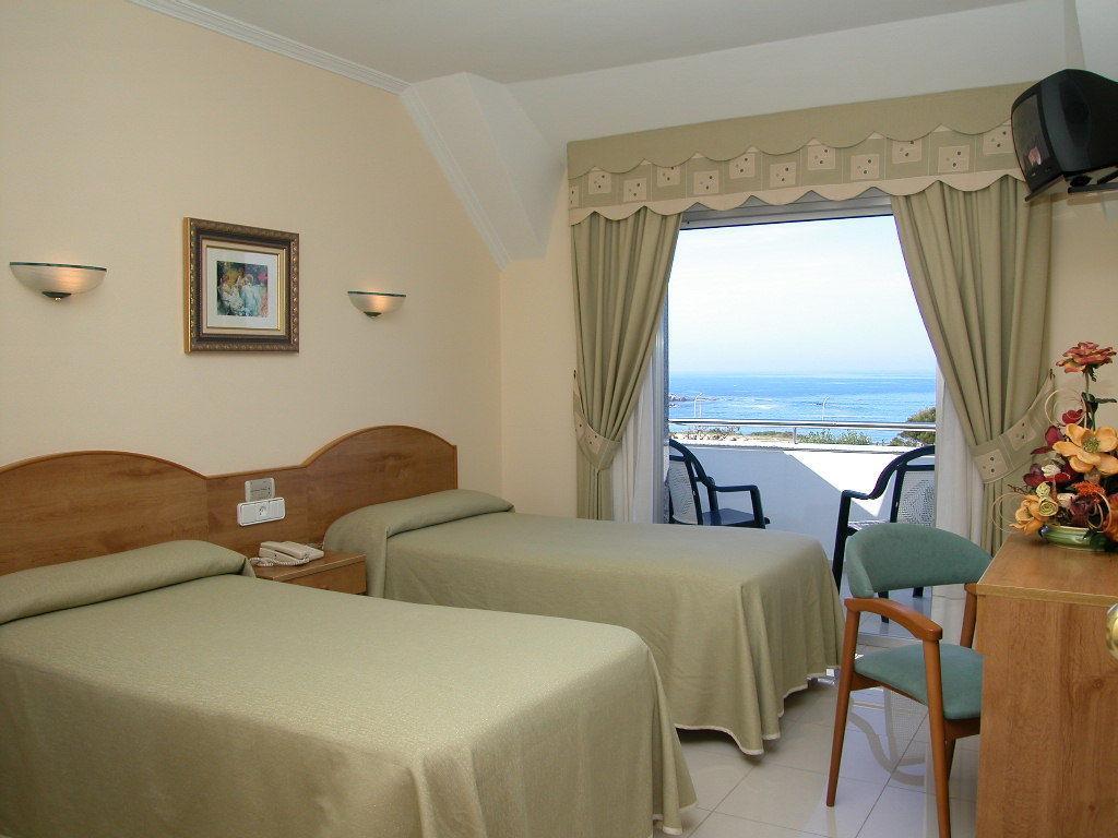 Hotel Pineiro 2 Estrellas Superior Playa de la Lanzada Ngoại thất bức ảnh